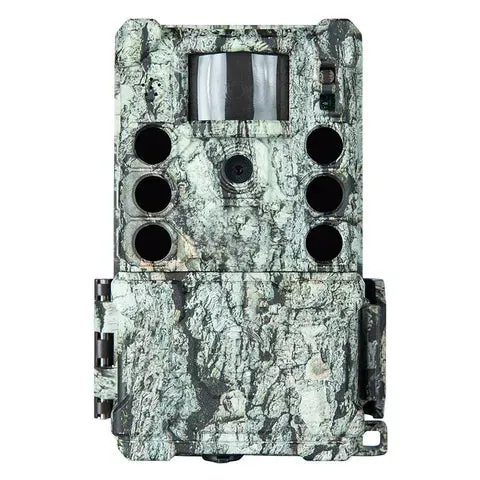 Bushnell 30MP TrailCam CORE 4K Camo
