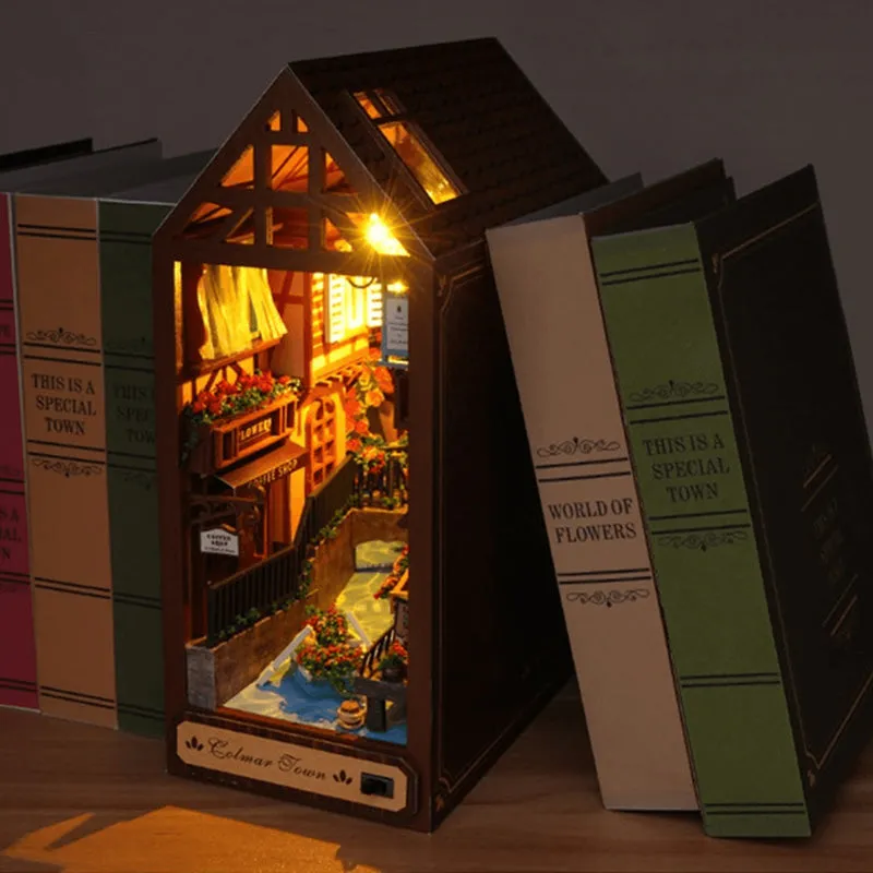 Colmar Town DIY Crafts Book Nook Bookshelf Insert